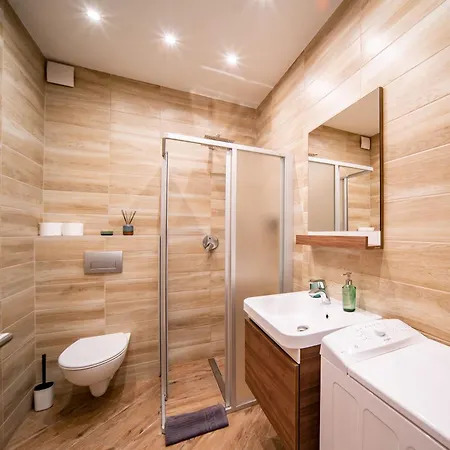 Apartman Free Parking Coco Elegant 4ppl Ac *